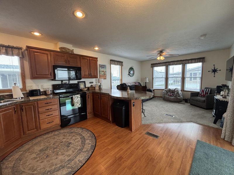 8935 Chestnut Street, Unit 8, Lakeview, OH 43331 Photo 13