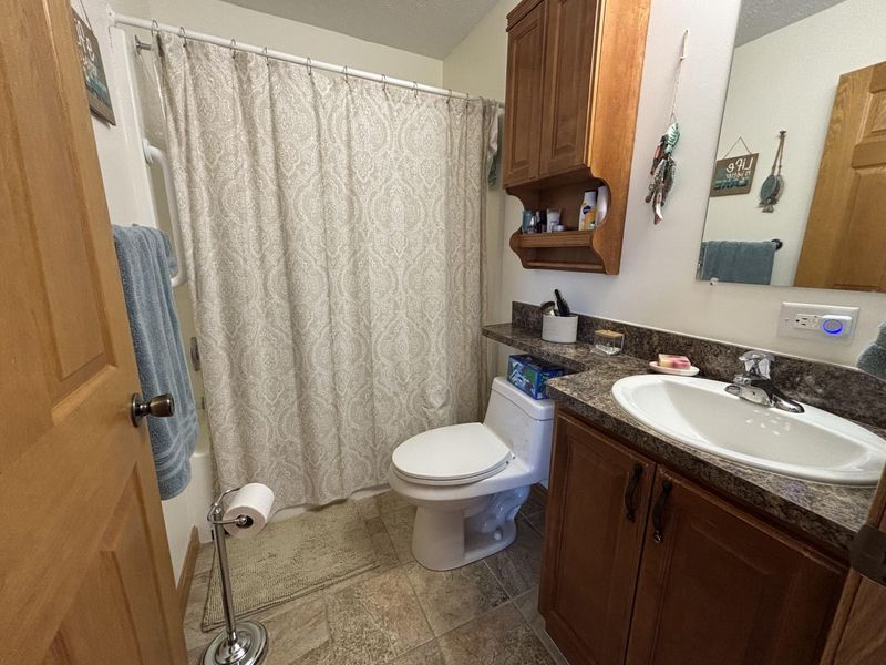 8935 Chestnut Street, Unit 8, Lakeview, OH 43331 Photo 20