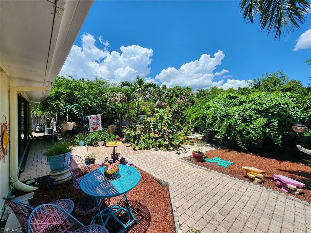 1370 Harbor View Dr , North Fort Myers, FL 33917 Photo