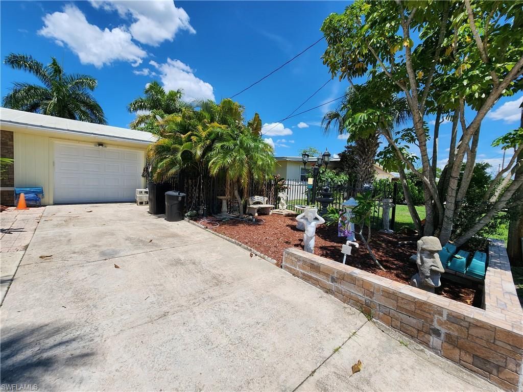 1370 Harbor View Dr , North Fort Myers, FL 33917 Photo