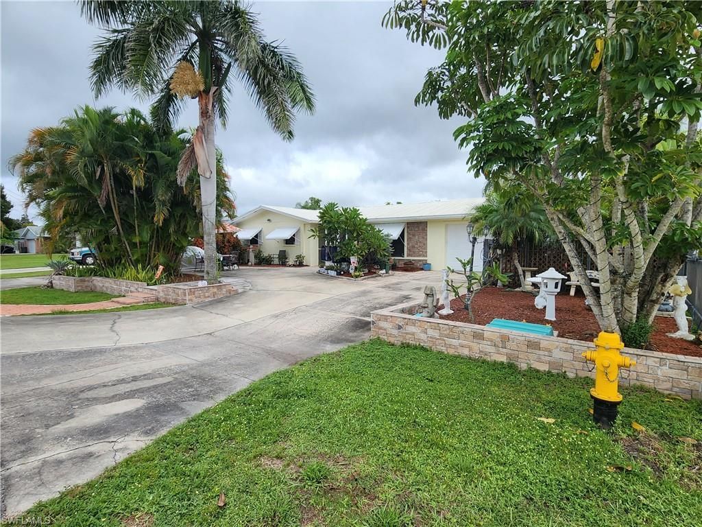 1370 Harbor View Dr , North Fort Myers, FL 33917 Photo