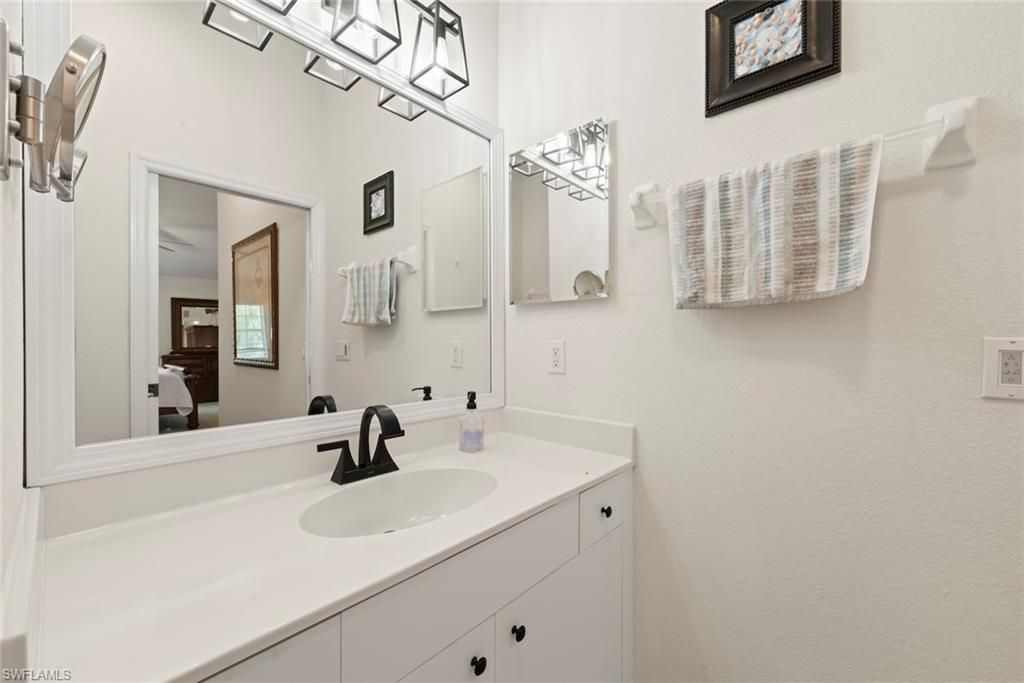 19915 Lake Vista Cir, Unit 2, Lehigh Acres, FL 33936 Photo
