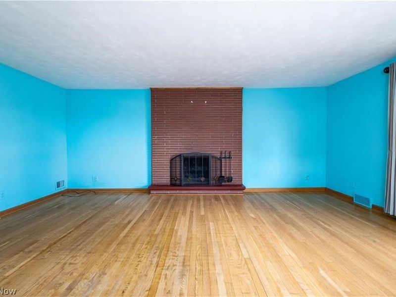 353 Westwood Drive , Steubenville, OH 43953 Photo 10