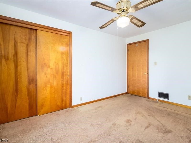 353 Westwood Drive , Steubenville, OH 43953 Photo 17