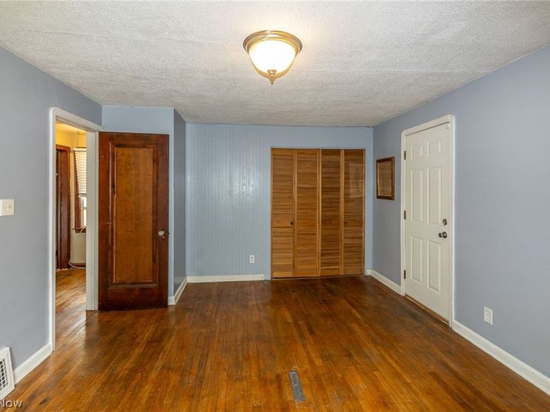 4432 W 58th , Cleveland, OH 44144 Photo 17