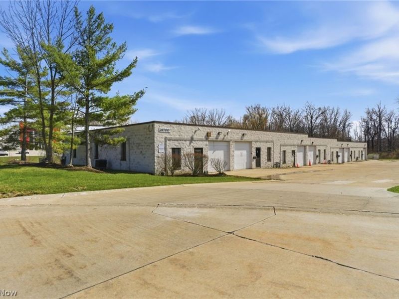 26700 Renaissance Parkway, Unit 7, Warrensville Heights, OH 44128 Photo 1