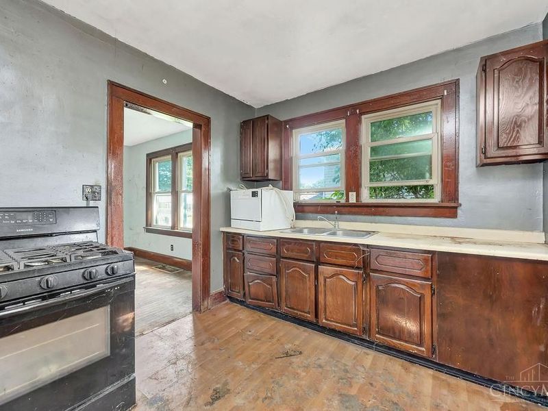 5807 Elder Street, Fairfax, OH 45227 Photo 7