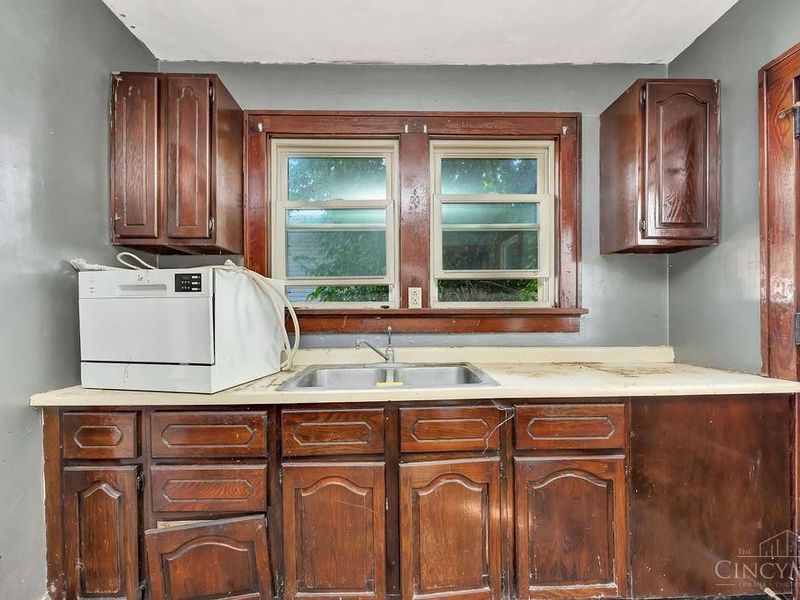 5807 Elder Street, Fairfax, OH 45227 Photo 8