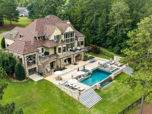 110 Fairway Run, Forsyth, GA 31029