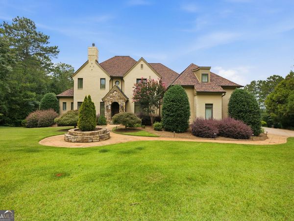 110 Fairway Run, Forsyth, GA 31029