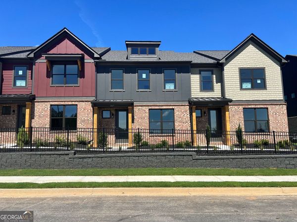 307 Barracks Way, Unit 886, Hoschton, GA 30548