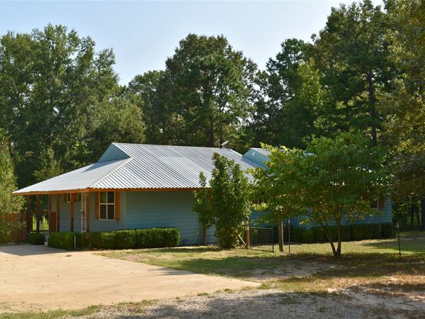 423118 E 1944 Lane , Antlers, OK 74523