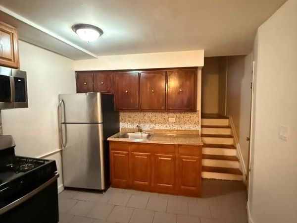 17 Paerdegat 8 Street , Unit 1, Brooklyn, NY 11236
