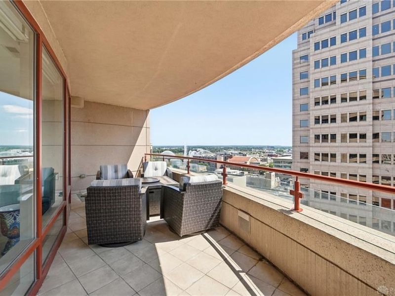 109 N Main Street, Unit 1200, Dayton, OH 45402 Photo 61