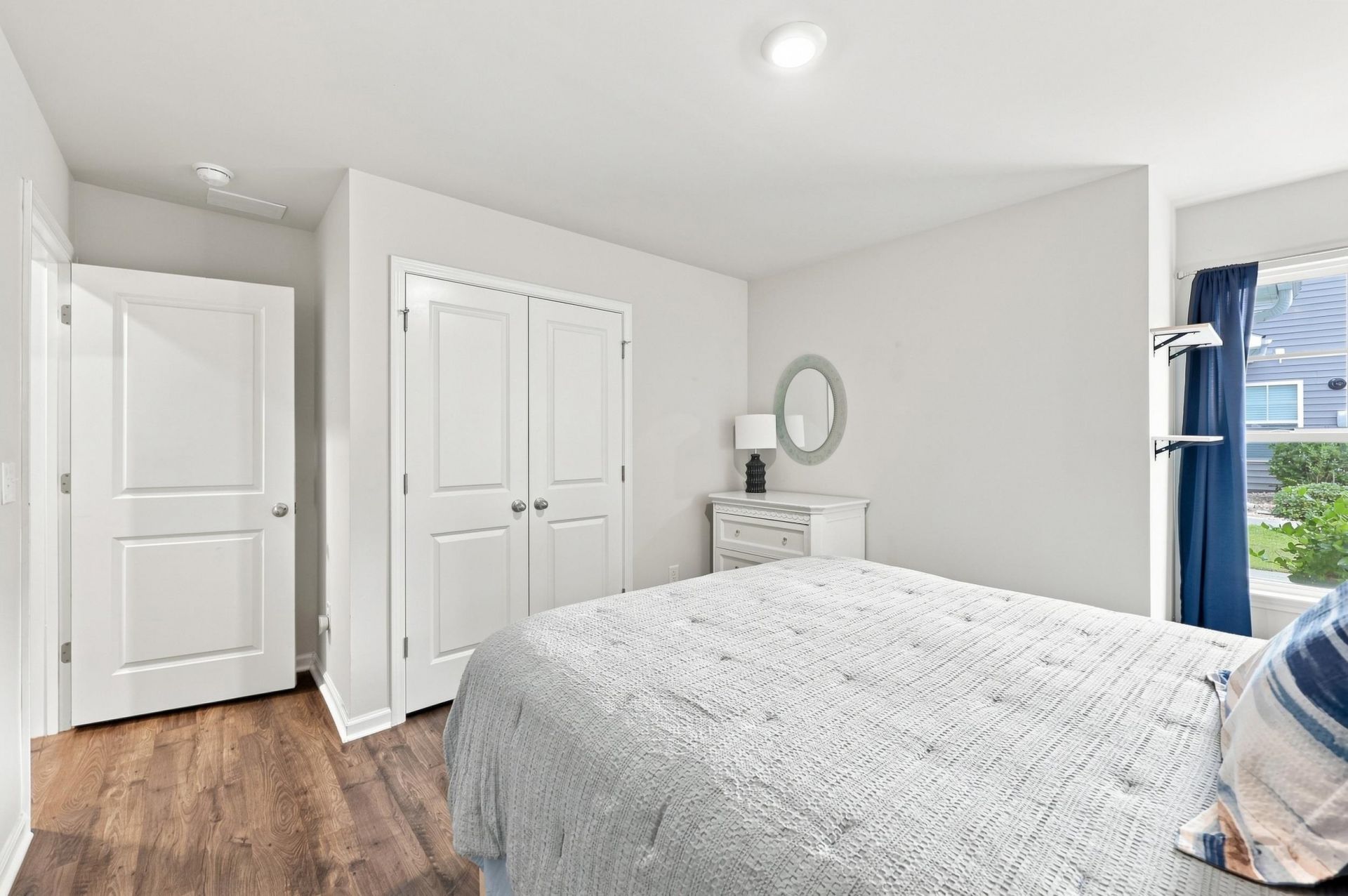 332 Logan St. Photo 22