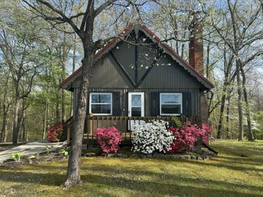 1356 Todd Farm Road, Nancy, KY 42544