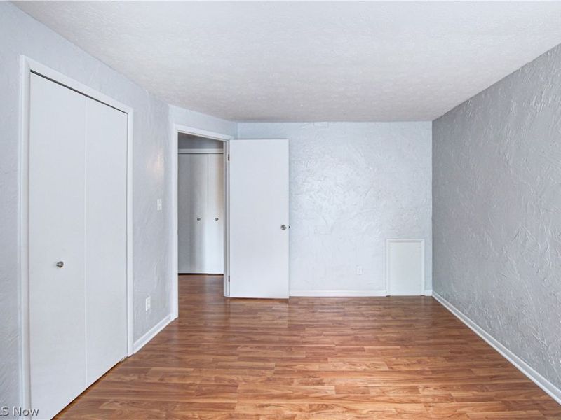 9610 Cove Drive, Unit B23, North Royalton, OH 44133 Photo 18