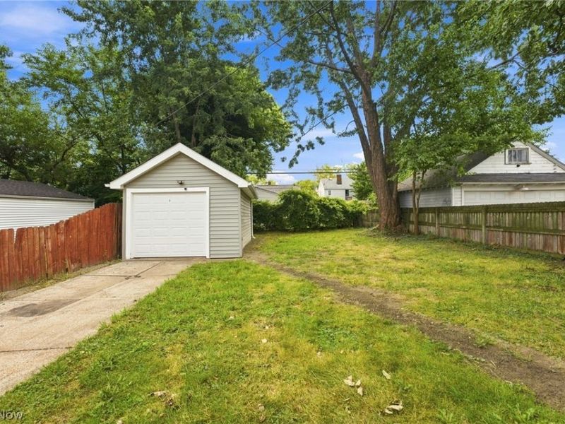 3615 W 134th Street, Cleveland, OH 44111 Photo 6