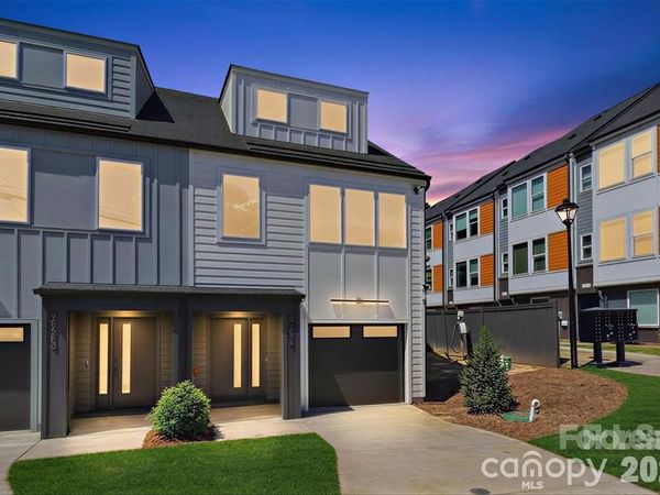 2714 Baltimore Avenue, Charlotte, NC 28203
