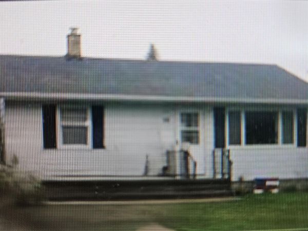 518 3rd Ave NW, Oelwein, IA 50662