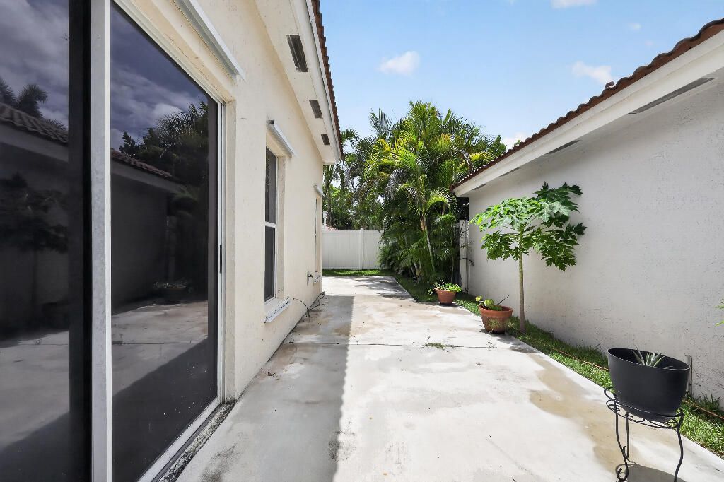 922 Opal Terrace, Weston, FL 33326 Photo