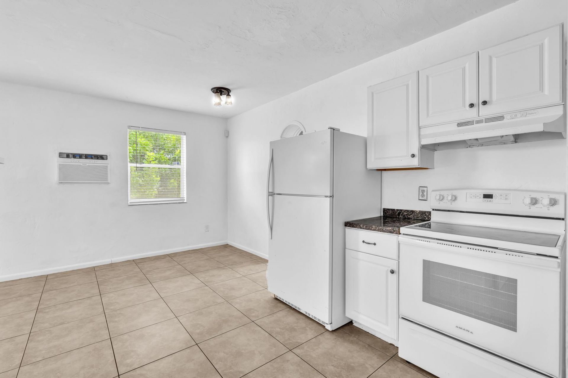 4936 NE 14th Avenue, Pompano Beach, FL 33064 Photo