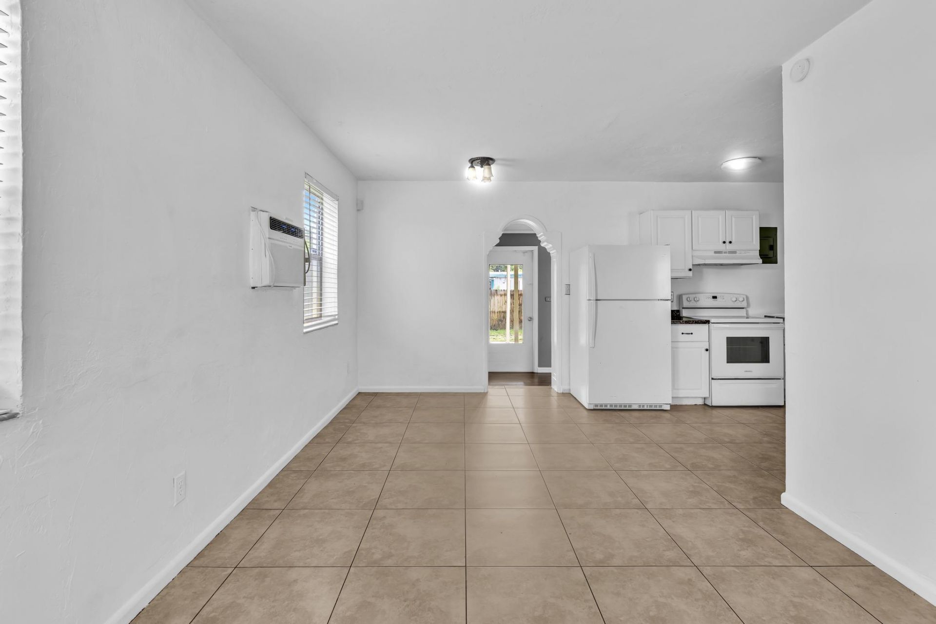 4936 NE 14th Avenue, Pompano Beach, FL 33064 Photo