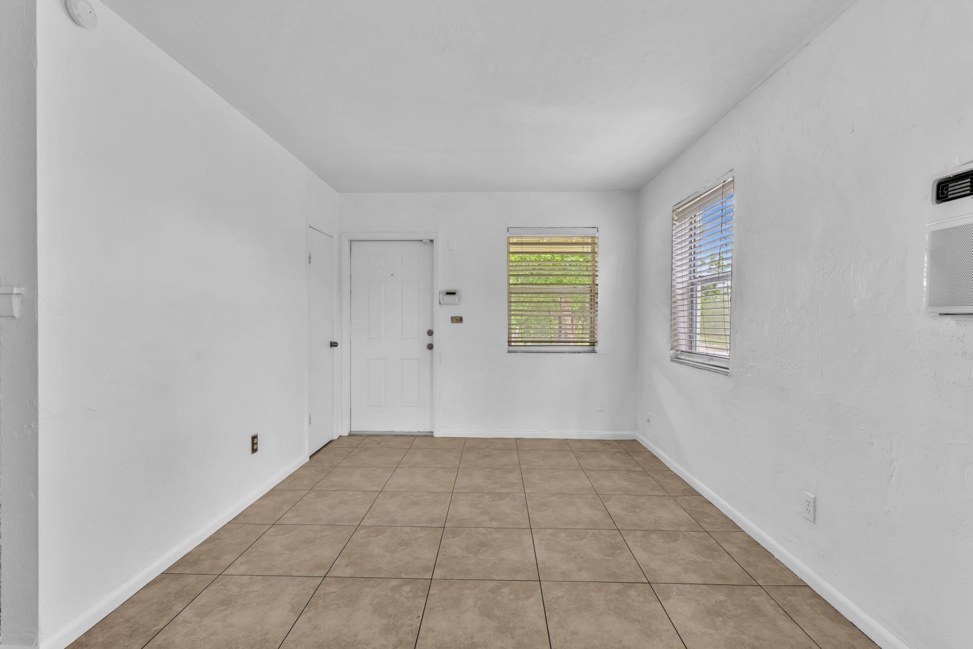 4936 NE 14th Avenue, Pompano Beach, FL 33064 Photo