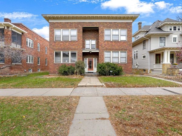 971 Goodrich Avenue , Saint Paul, MN 55105