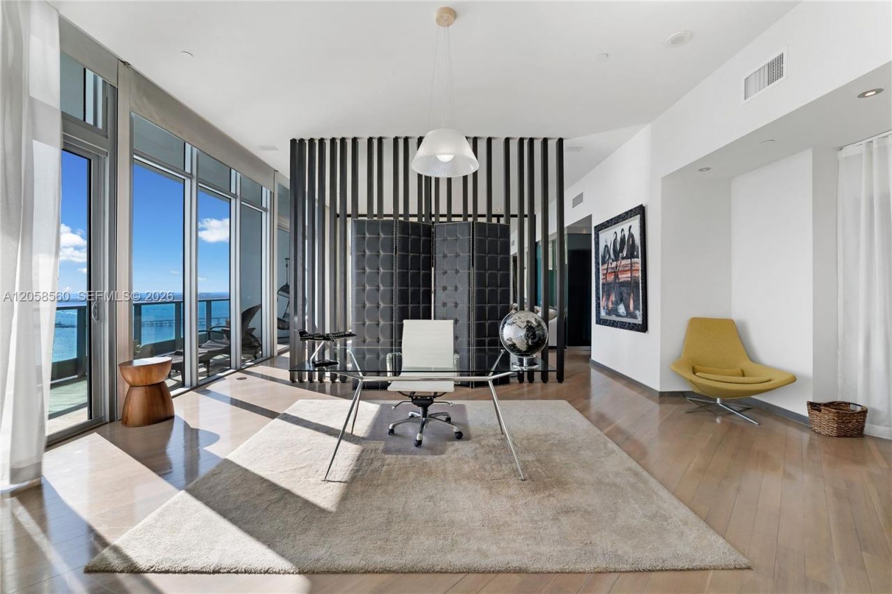 1331 Brickell Bay Dr, Unit PH4605, Miami, FL 33131 Photo
