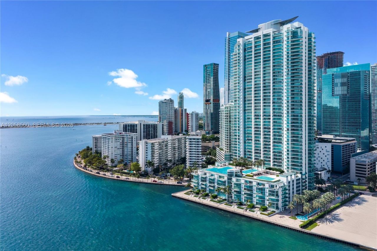 1331 Brickell Bay Dr, Unit PH4605, Miami, FL 33131 Photo
