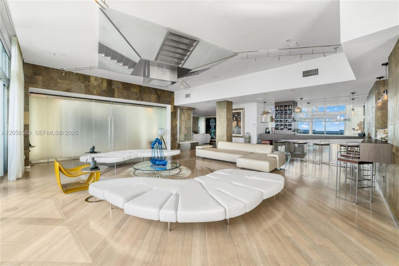 1331 Brickell Bay Dr, Unit PH4605, Miami, FL 33131 Photo