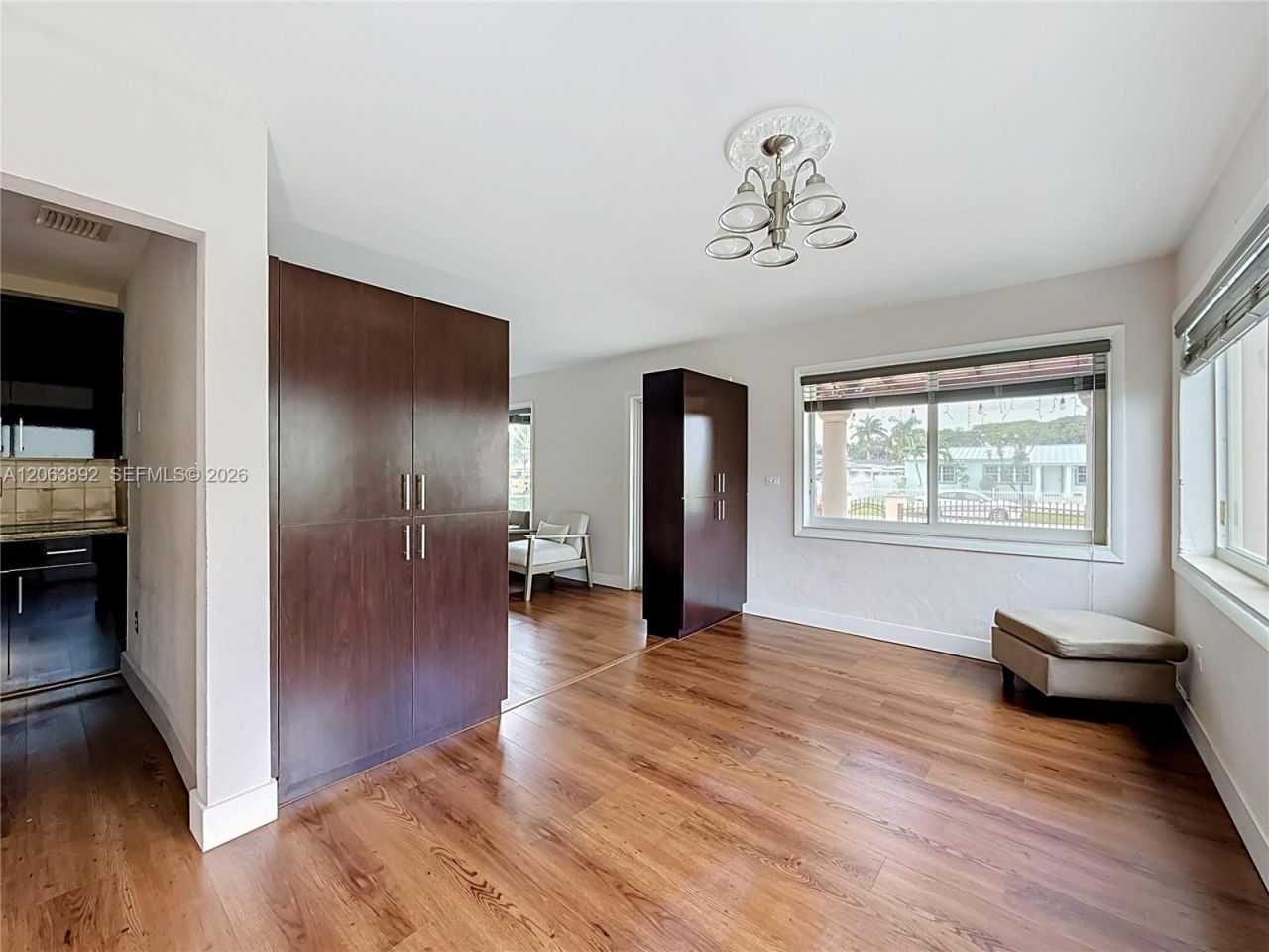 145 W 57th St, Hialeah, FL 33012 Photo