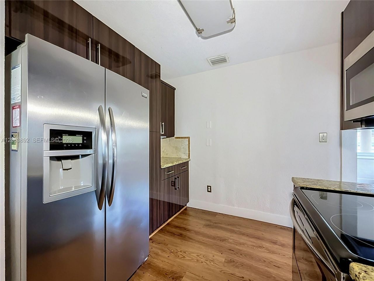 145 W 57th St, Hialeah, FL 33012 Photo