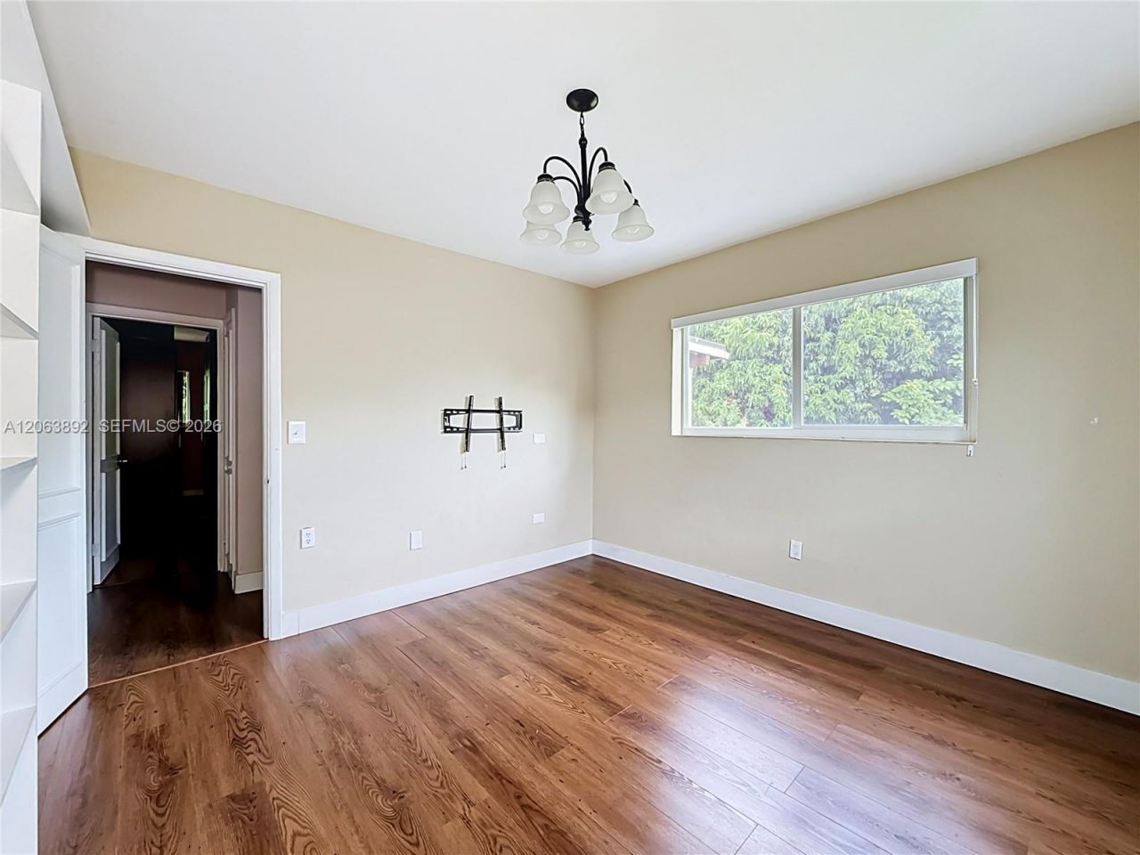 145 W 57th St, Hialeah, FL 33012 Photo
