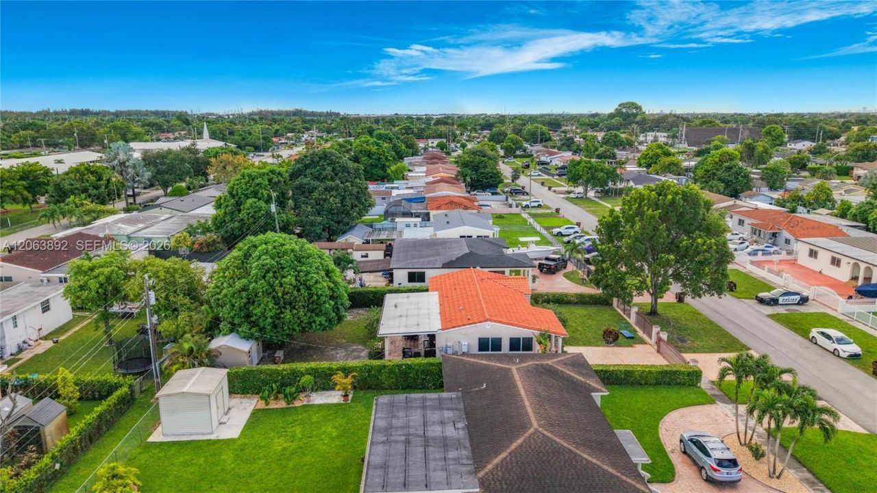 145 W 57th St, Hialeah, FL 33012 Photo