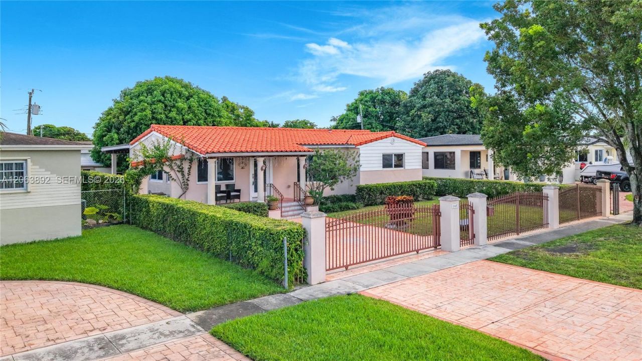 145 W 57th St, Hialeah, FL 33012 Photo