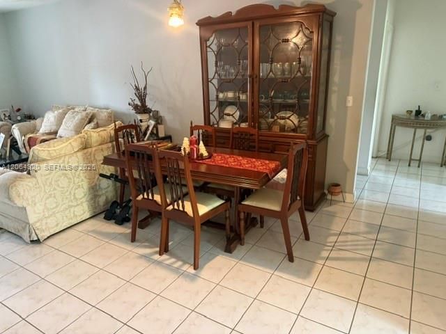 13654 SW 124th Ave Rd , Miami, FL 33186 Photo