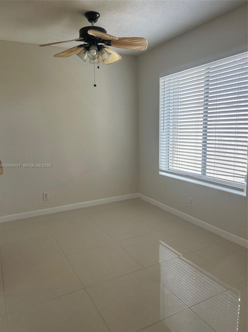 815 W Boynton Beach Blvd, Unit 2-202, Boynton Beach, FL 33426 Photo