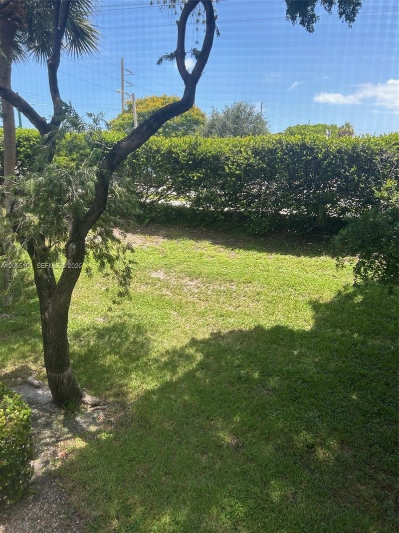 815 W Boynton Beach Blvd, Unit 2-202, Boynton Beach, FL 33426 Photo