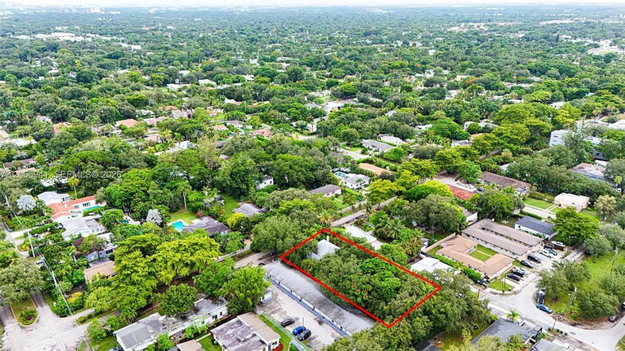 753 NE 121st St , North Miami, FL 33161 Photo