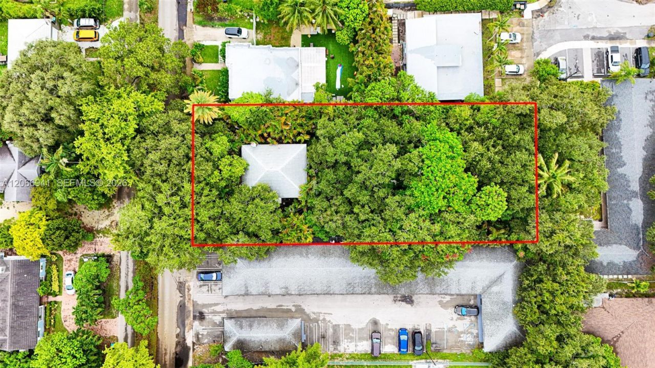753 NE 121st St , North Miami, FL 33161 Photo
