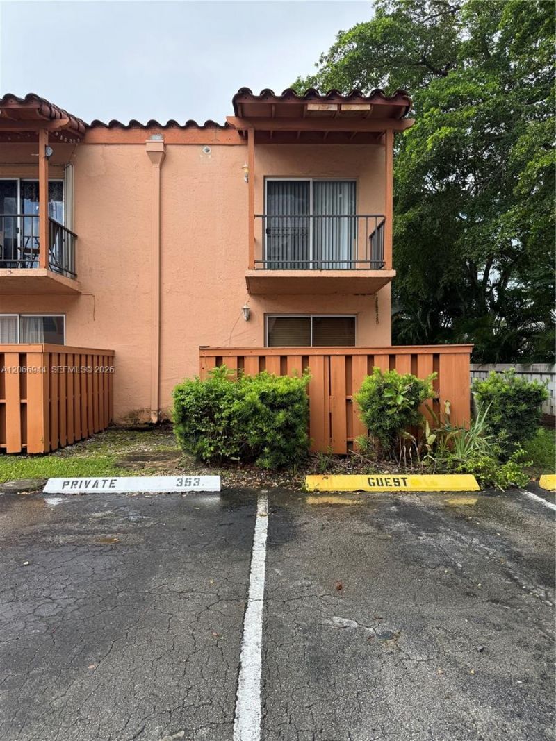 Please Call For Address, Unit D24, Miami Lakes, FL 33014 Photo