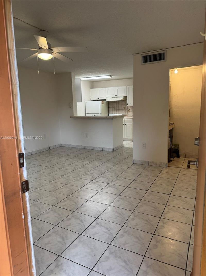 Please Call For Address, Unit D24, Miami Lakes, FL 33014 Photo