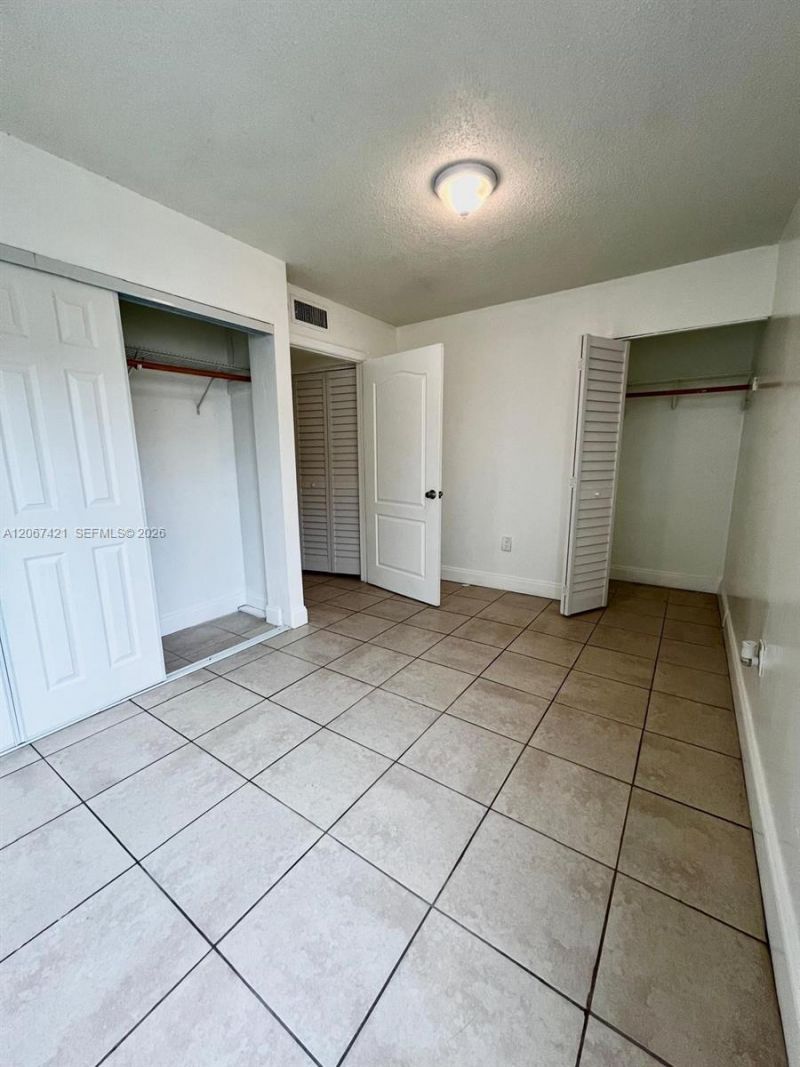 6023 SW 69th St , Unit 78, South Miami, FL 33143 Photo