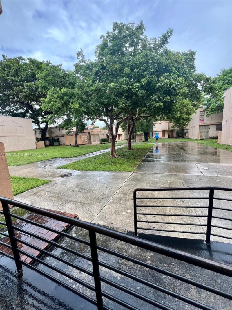 6023 SW 69th St , Unit 78, South Miami, FL 33143 Photo