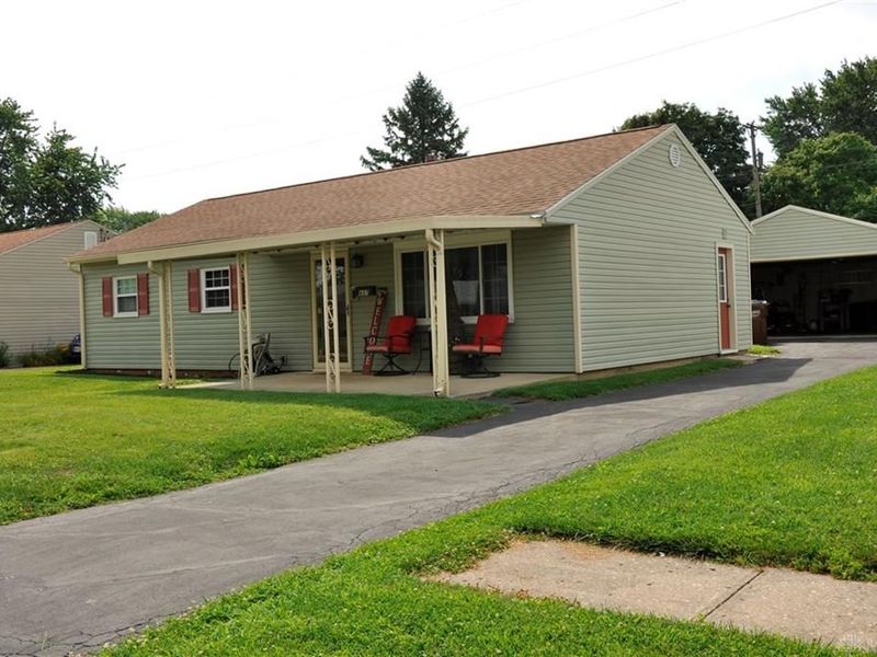 437 Glenwood Avenue, Piqua, OH 45356 Photo 2