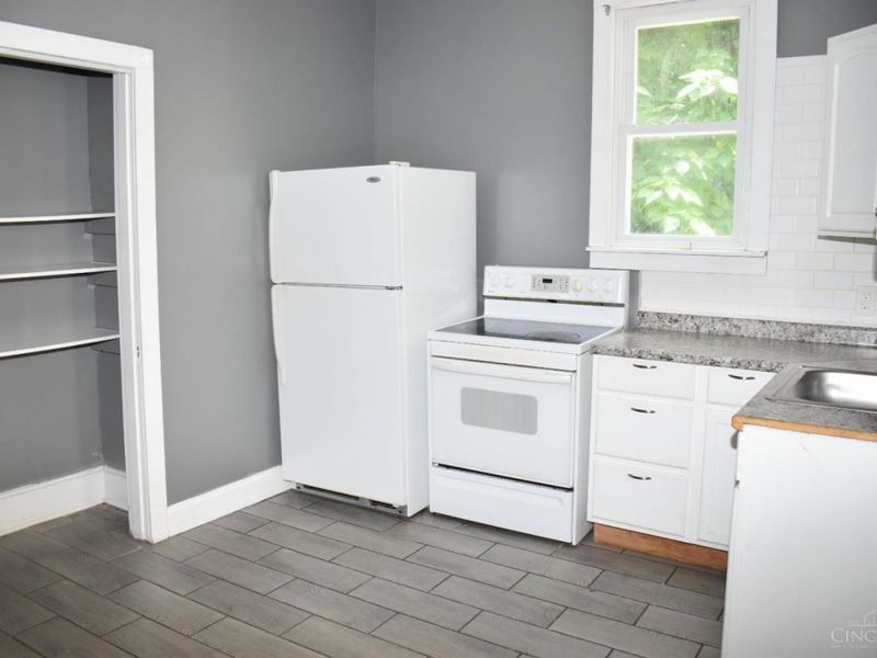 1129 McPherson Avenue, Cincinnati, OH 45205 Photo 3