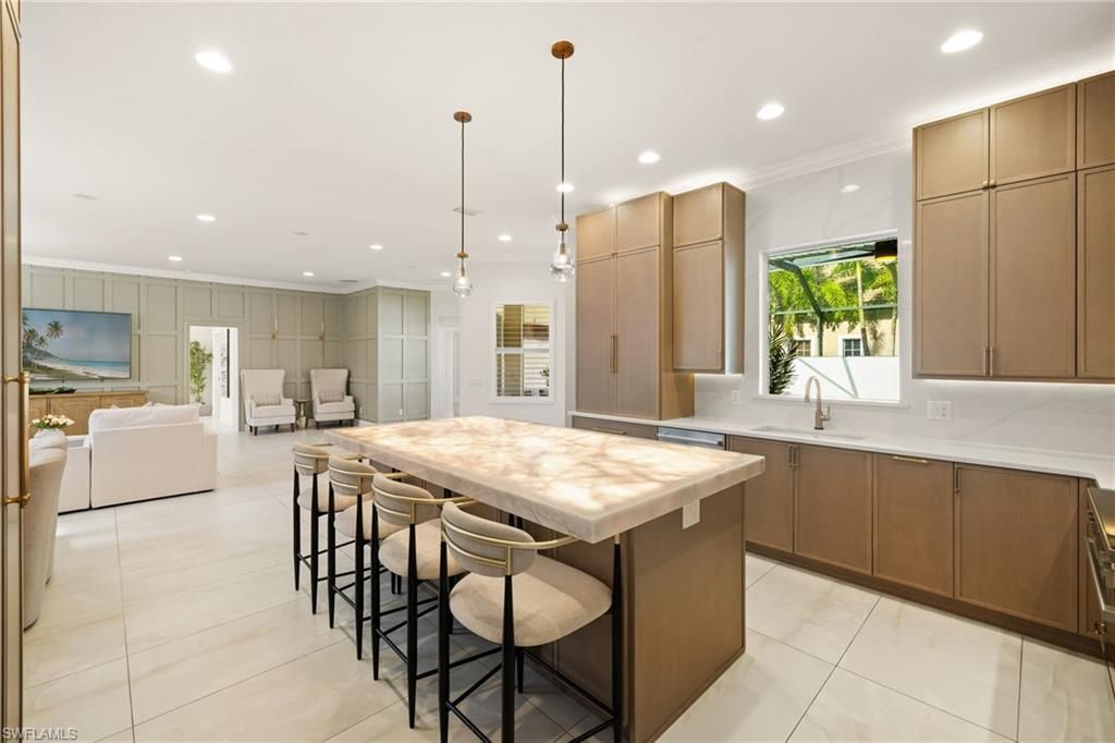 9798 Rocky Bank Dr, Naples, FL 34109 Photo
