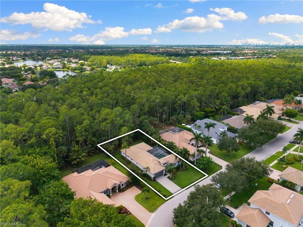 9798 Rocky Bank Dr, Naples, FL 34109 Photo